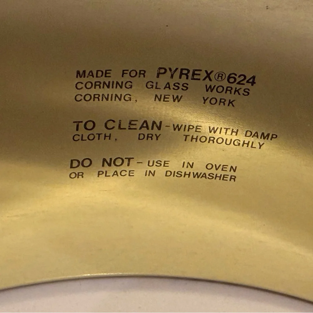 Vintage Pyrex Amber Brown Casserole Dish w‎ Lid + Metal Serving Ring 1960s USA